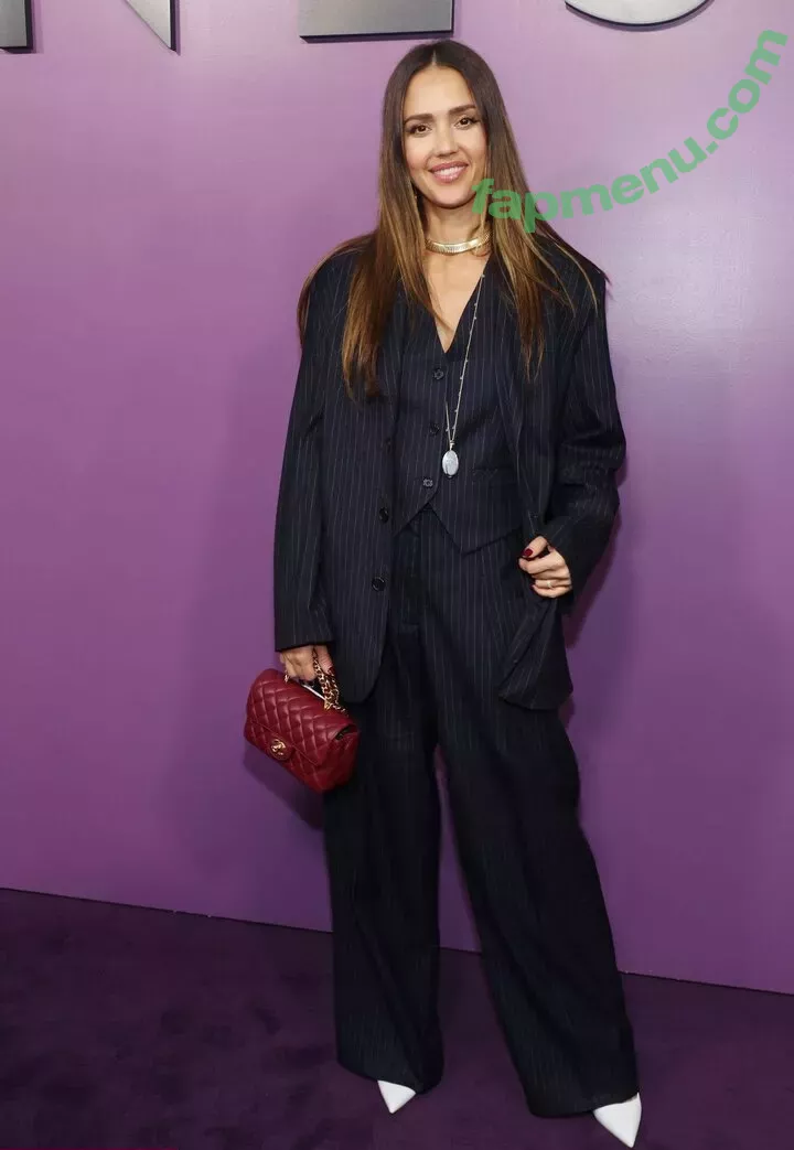 Jessica Alba nude photo #1790 (jessicaalba)