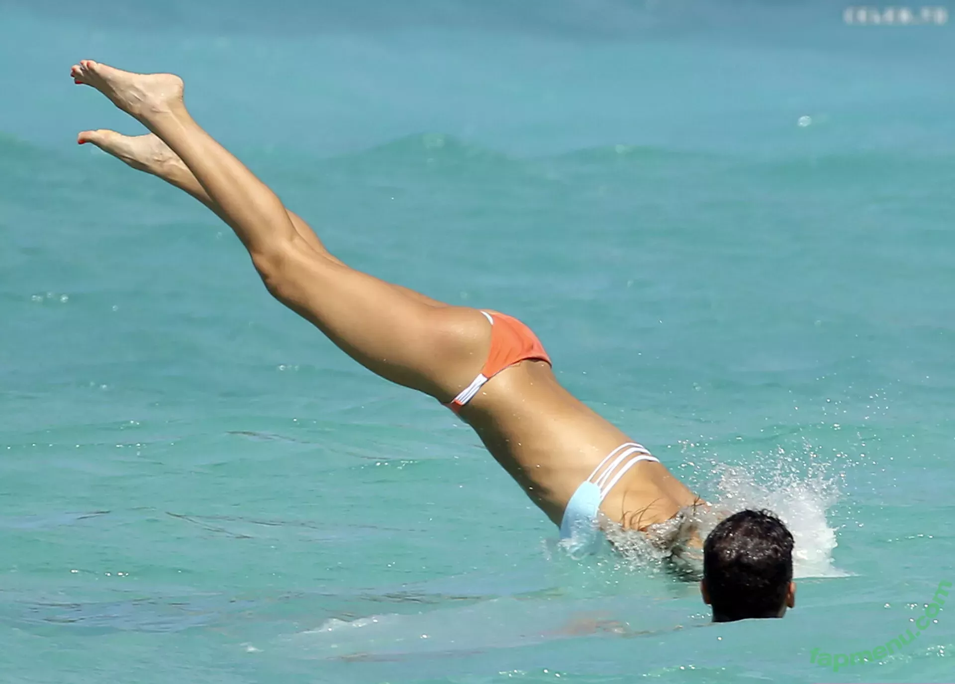 Jessica Alba nude photo #1820 (jessicaalba)