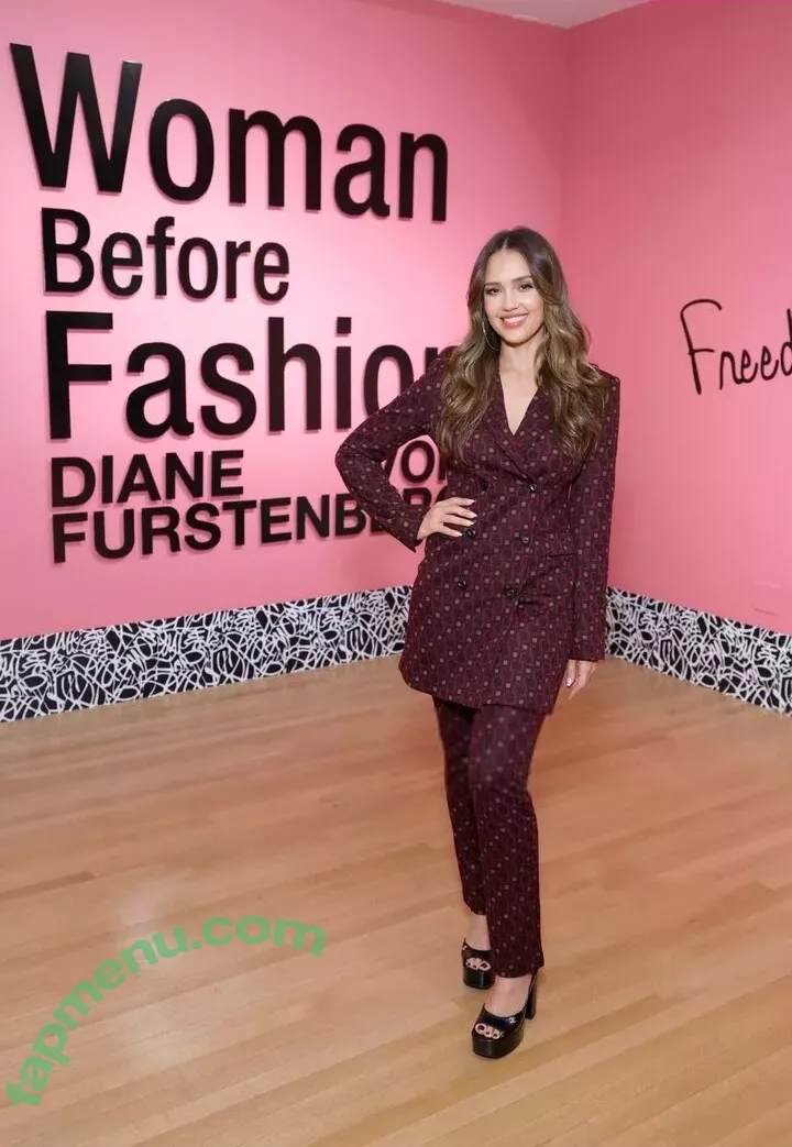 Jessica Alba nude photo #1891 (jessicaalba)