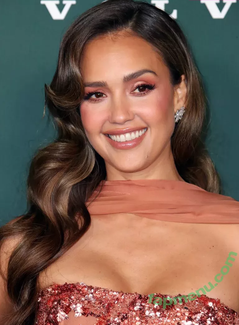 Jessica Alba nude photo #2014 (jessicaalba)