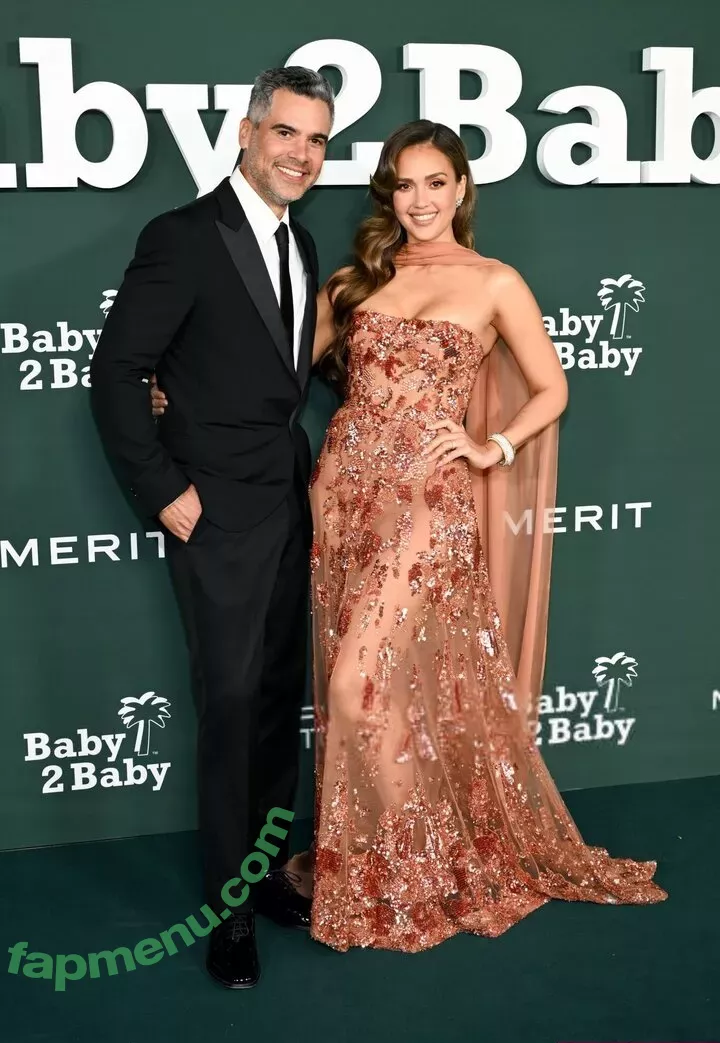 Jessica Alba nude photo #2047 (jessicaalba)