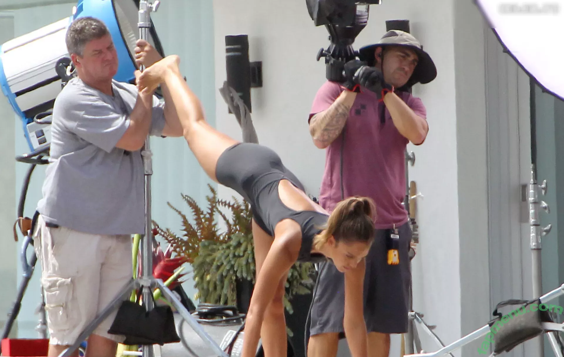 Jessica Alba nude photo #2099 (jessicaalba)