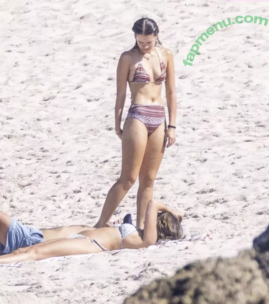 Jessica Alba nude photo #2130 (jessicaalba)