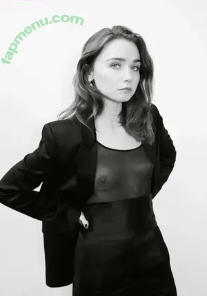 Jessica Barden / jessybarden nude photo #0001