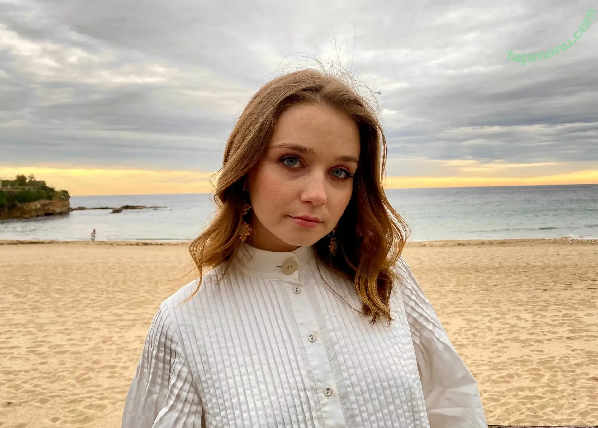 Jessica Barden nude photo #0031 (jessybarden)