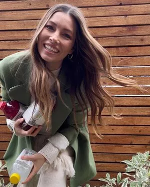 Jessica Biel / JessicaBiel / jessica_biel nude photo #0010