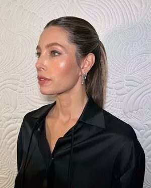 Jessica Biel / JessicaBiel / jessica_biel nude photo #0379