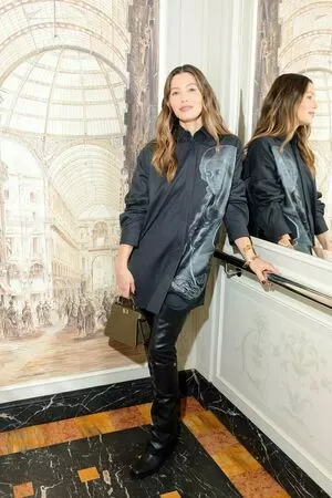 Jessica Biel / JessicaBiel / jessica_biel nude photo #0439