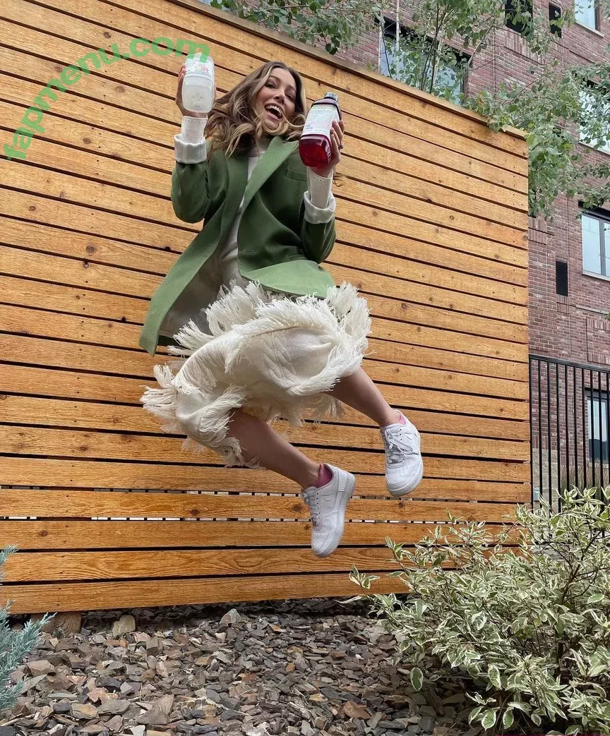 Jessica Biel nude photo #0011 (JessicaBiel / jessica_biel)