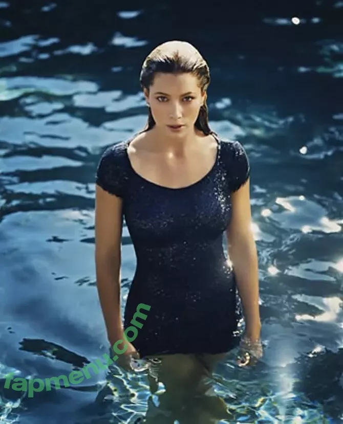 Jessica Biel nude photo #0264 (JessicaBiel / jessica_biel)