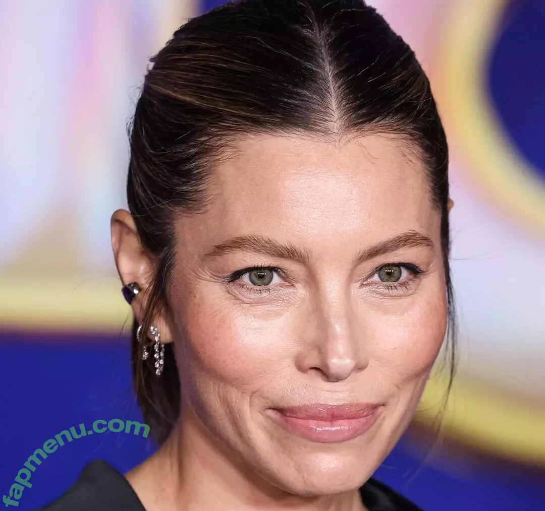 Jessica Biel nude photo #0386 (JessicaBiel / jessica_biel)