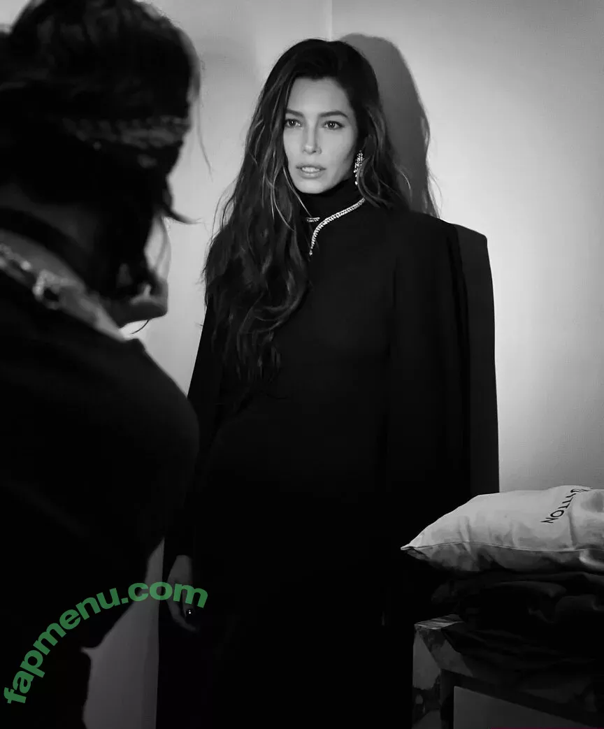 Jessica Biel nude photo #0469 (JessicaBiel / jessica_biel)