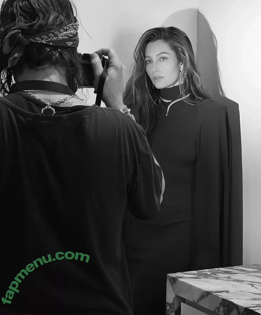 Jessica Biel nude photo #0471 (JessicaBiel / jessica_biel)