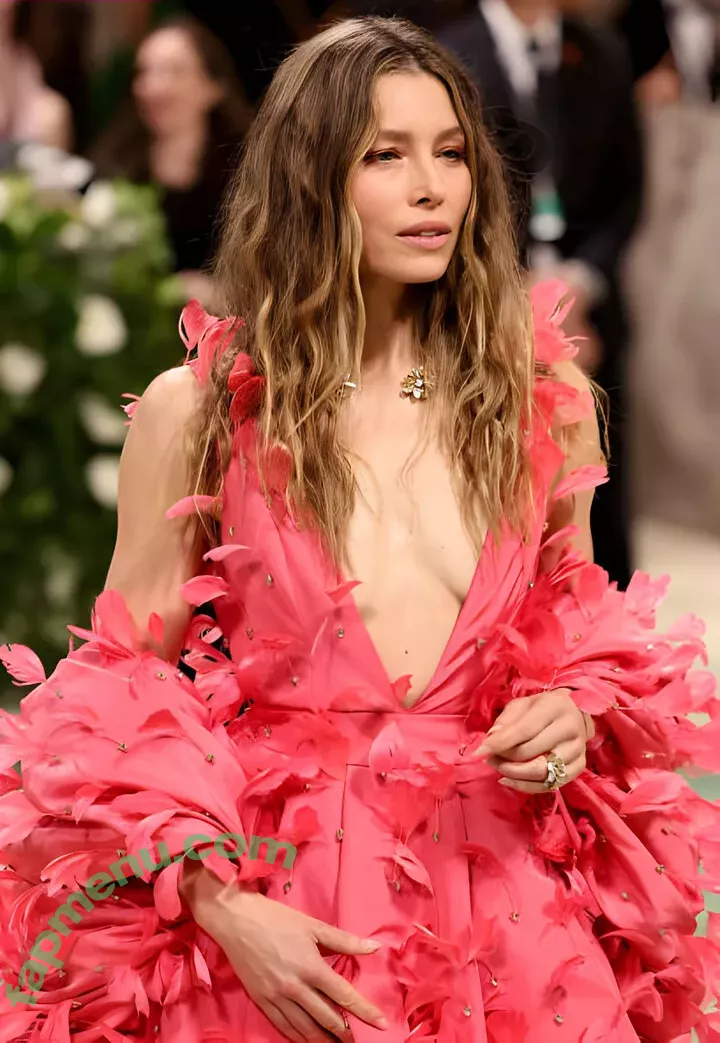 Jessica Biel nude photo #0698 (JessicaBiel / jessica_biel)