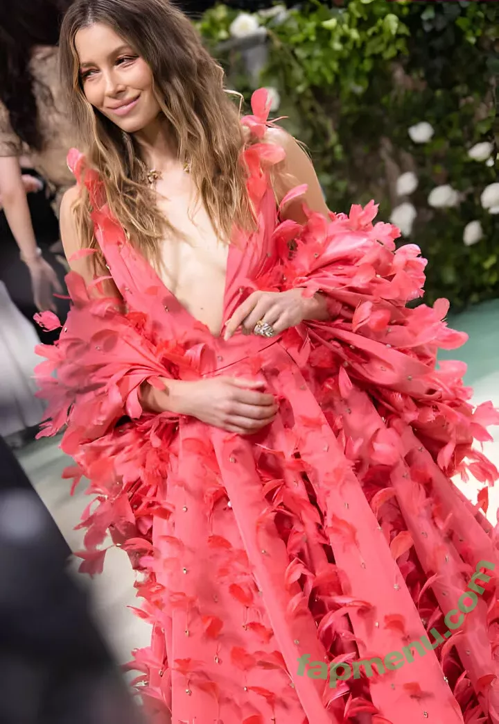 Jessica Biel nude photo #0702 (JessicaBiel / jessica_biel)