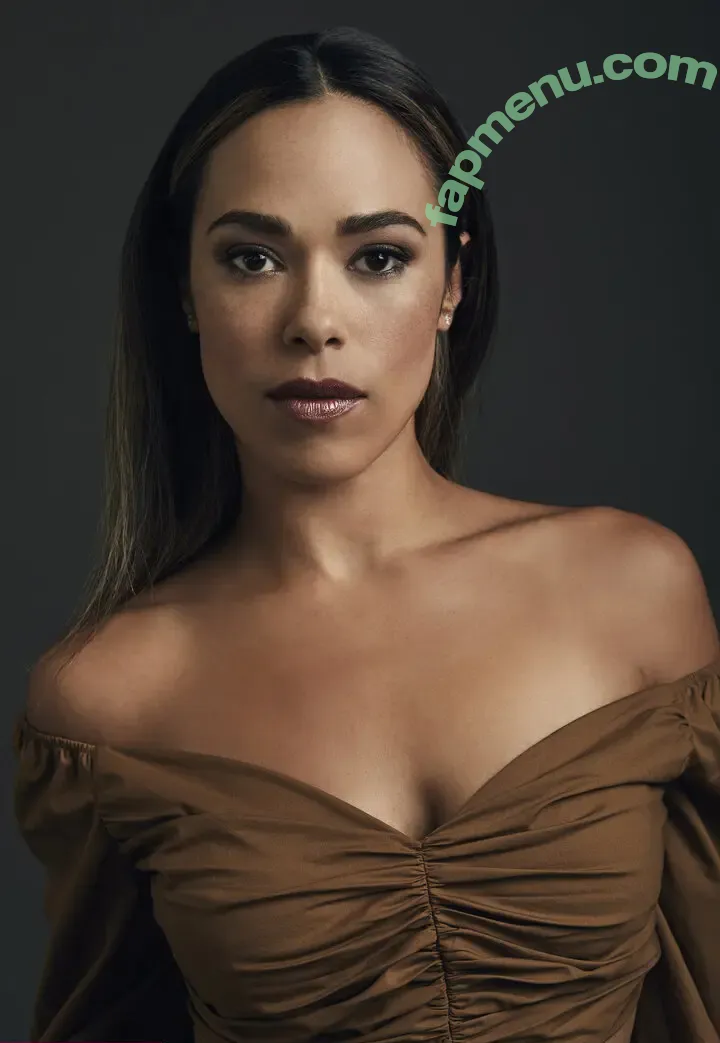 Jessica Camacho nude photo #0025 (jcamachofc)
