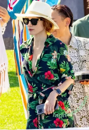 Jessica Chastain / jessicachastain nude photo #1920