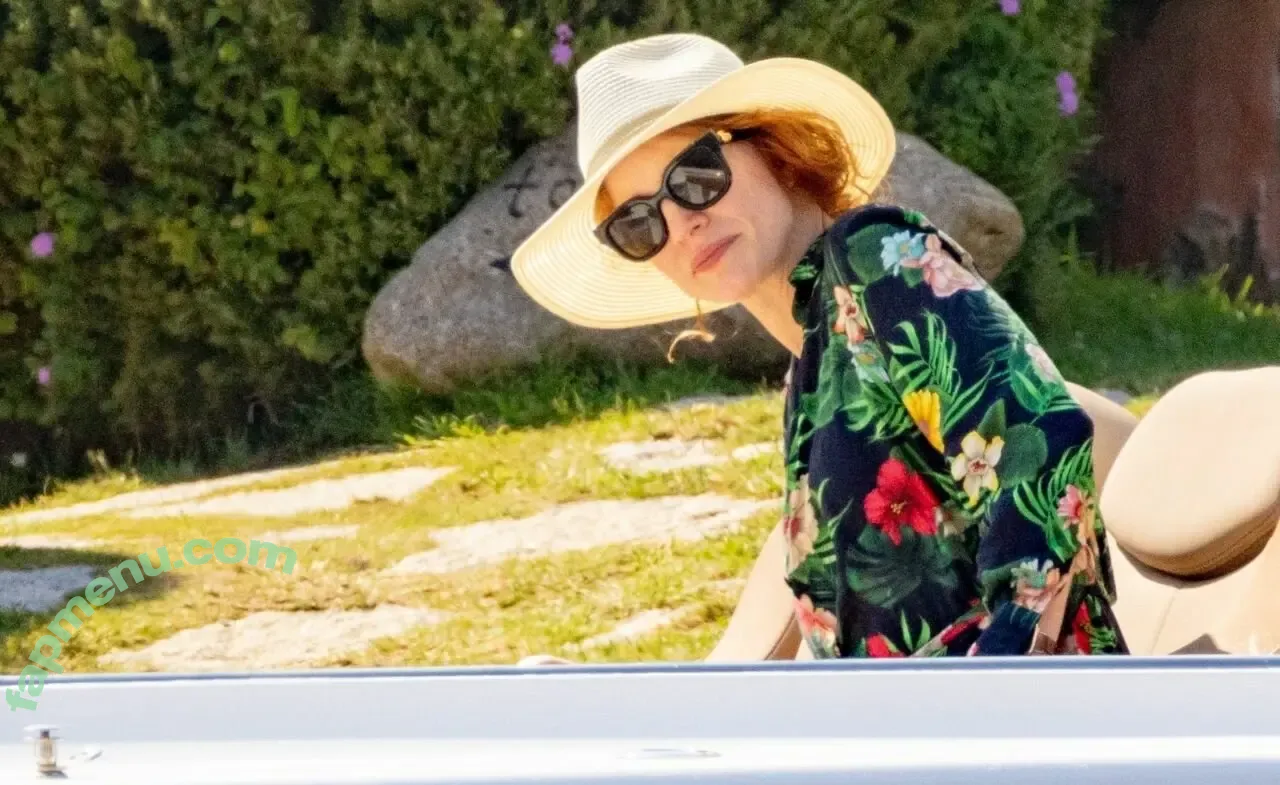 Jessica Chastain nude photo #1924 (jessicachastain)