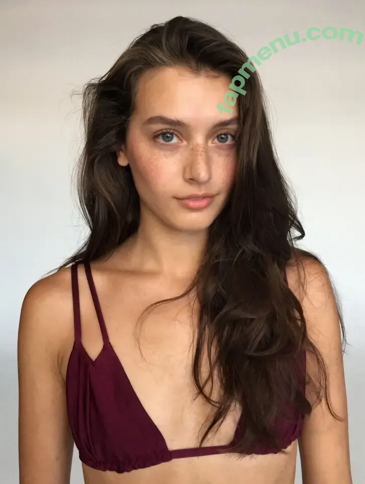 Jessica Clements-Huyck nude photo #0048 (Jessica Clements-Huyck)