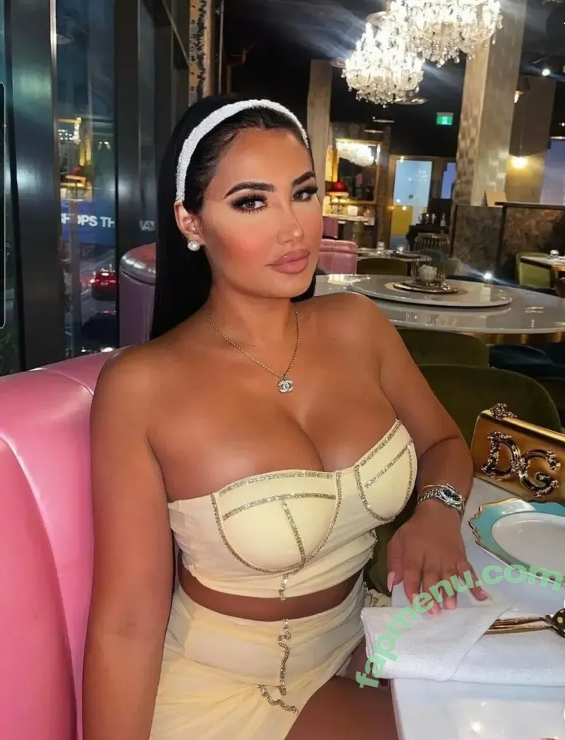 Jessica Foster nude photo #0030 (jjessicafoster / steele.foster)