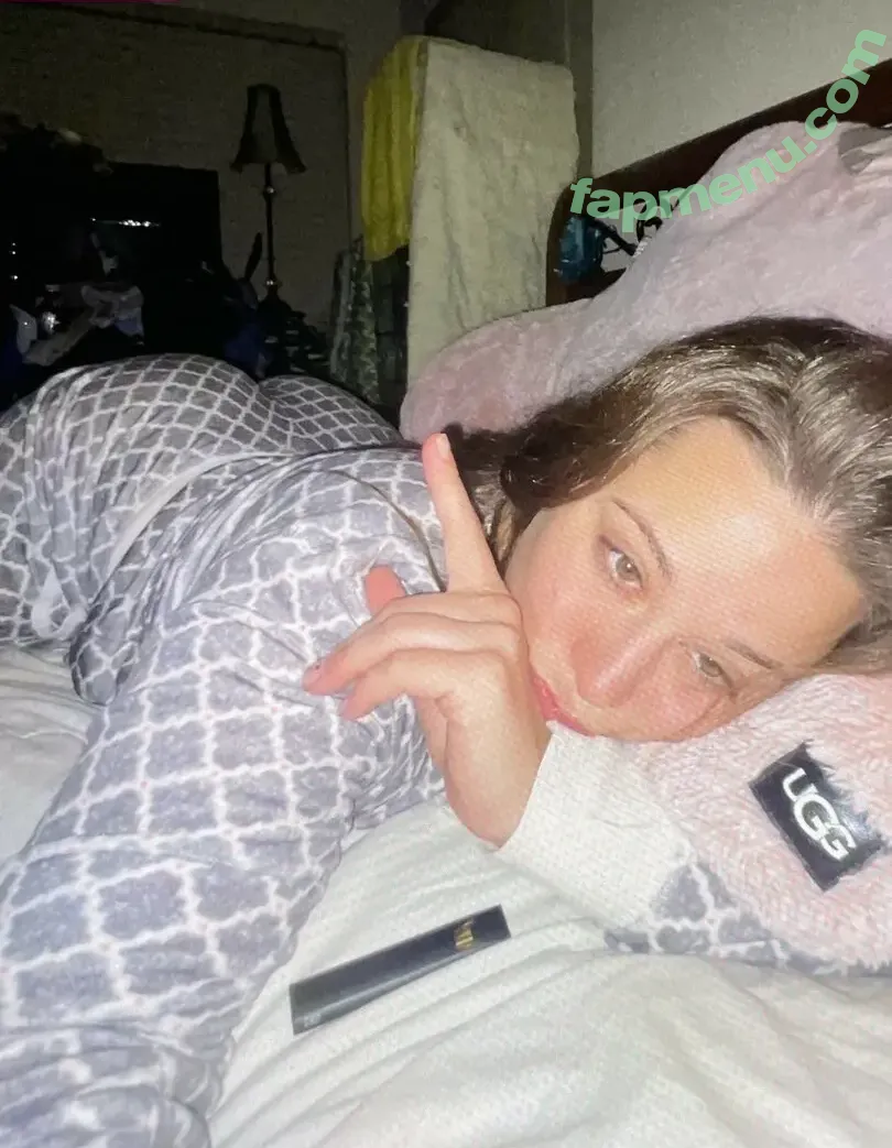 Jessica Kenney nude photo #0016 (Miss Jessica / j_essence_)