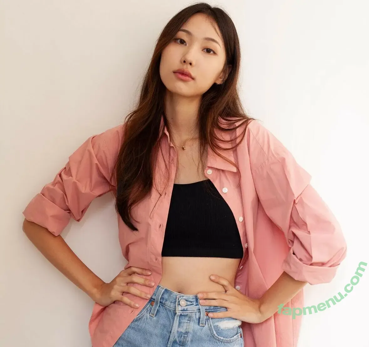 Jessica Lee Seul nude photo #0002 (jessicaleequeenbee / jessicaleeseul)