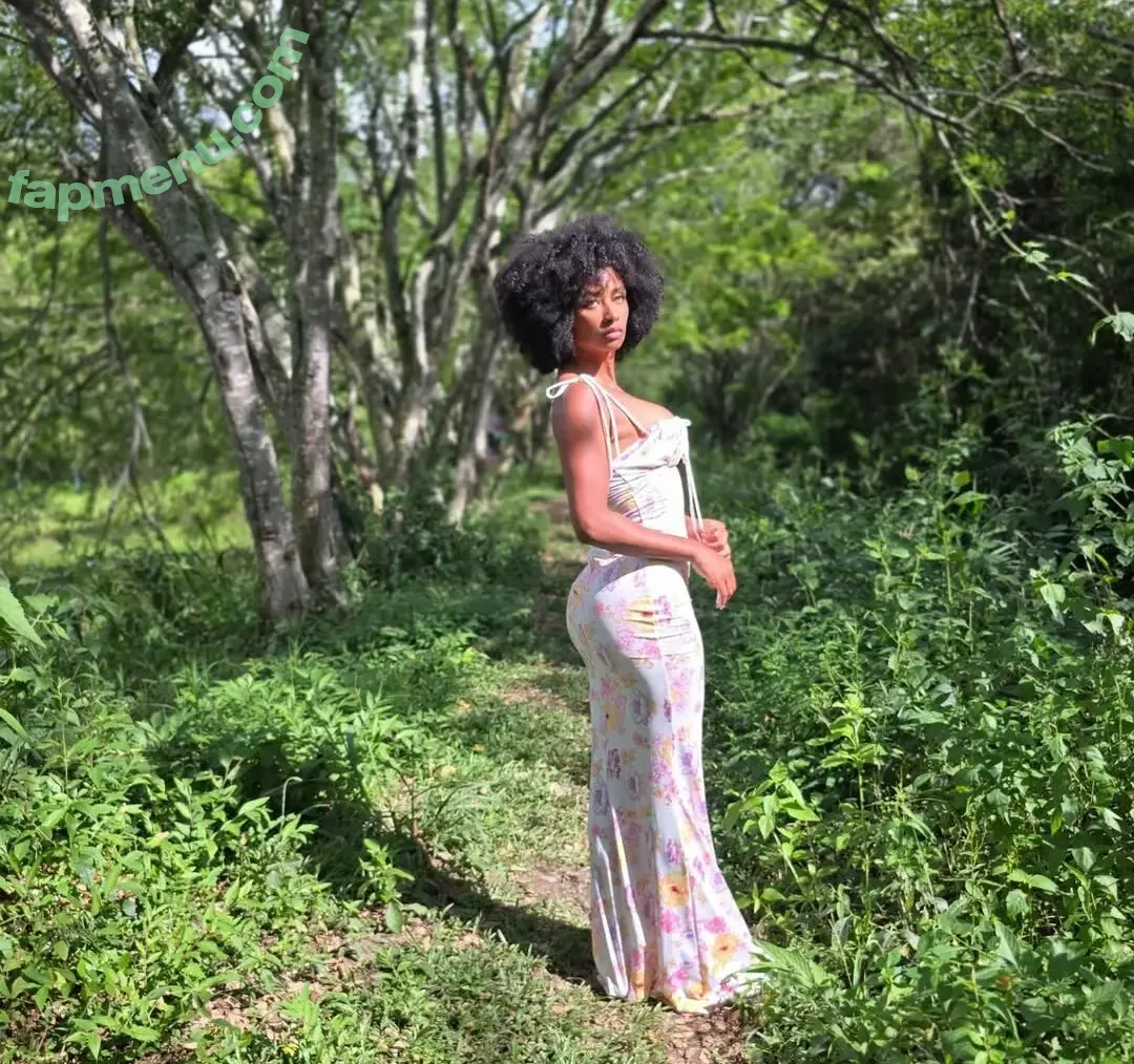 Jessica Nahomy nude photo #0034 (nahomybraoni / nahomysexy)