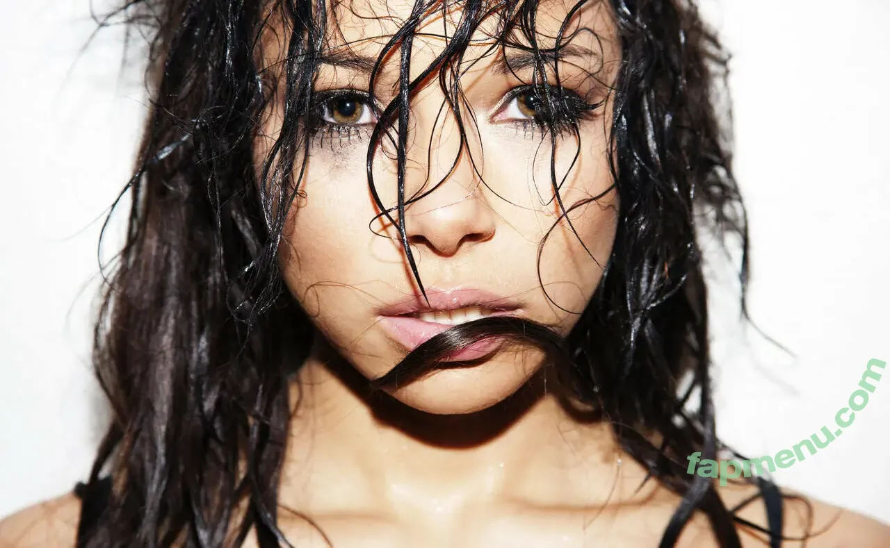 Jessica Parker Kennedy nude photo #0067 (jessicakbarbie / jparkerk3)
