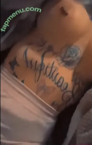  nude photo #0004