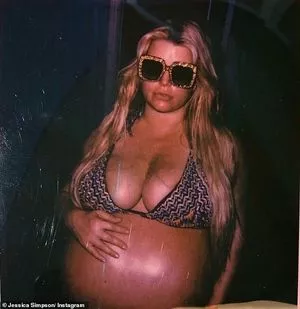 Jessica Simpson / 52529184 / JessicaSimpson nude photo #0115