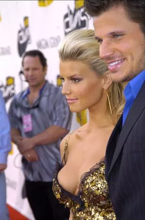 Jessica Simpson / 52529184 / JessicaSimpson nude photo #0376