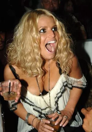 Jessica Simpson / 52529184 / JessicaSimpson nude photo #0412