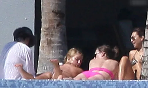 Jessica Simpson / 52529184 / JessicaSimpson nude photo #0760