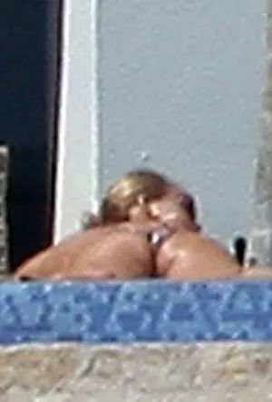Jessica Simpson / 52529184 / JessicaSimpson nude photo #0768