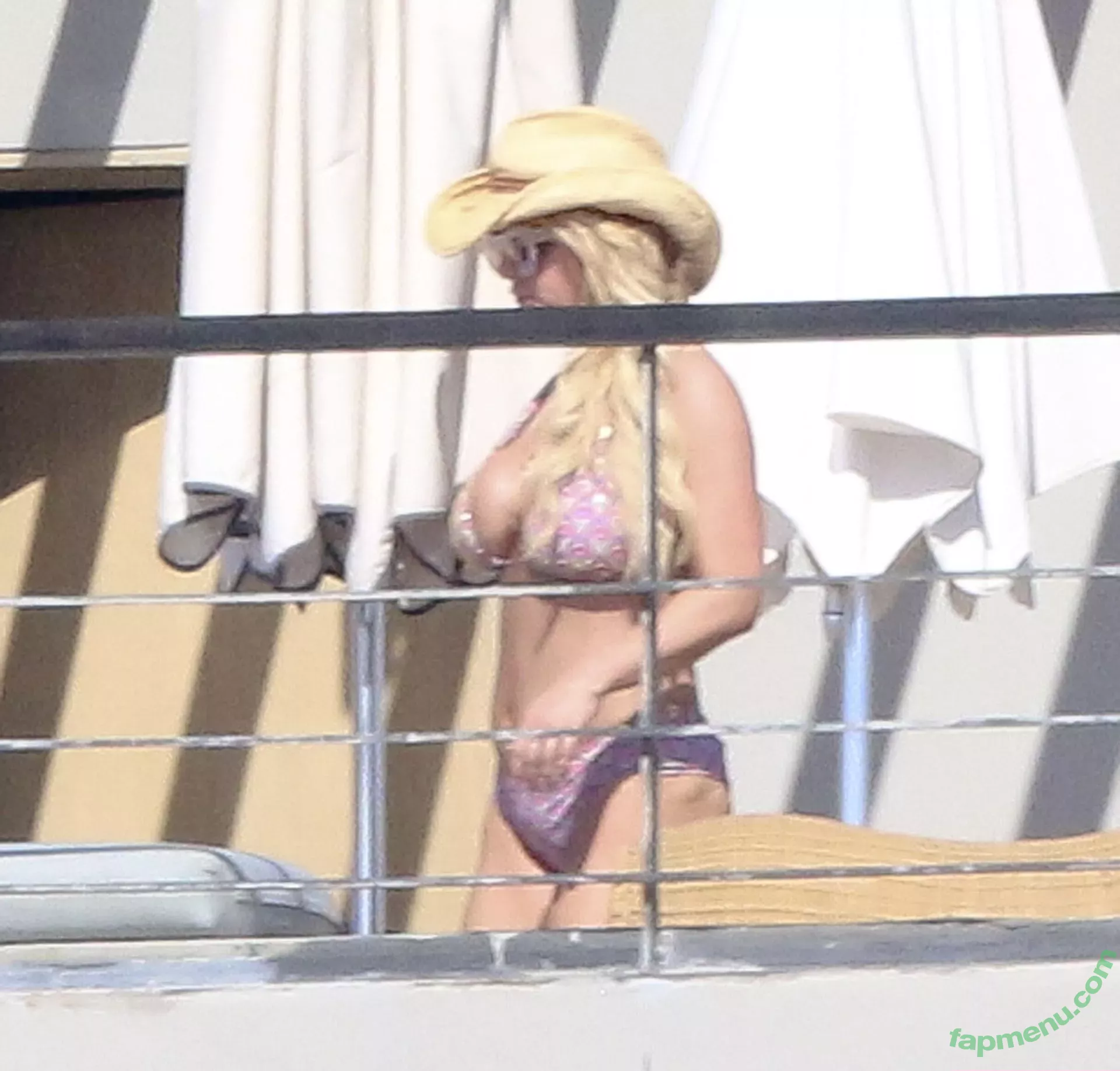 Jessica Simpson nude photo #0057 (52529184 / JessicaSimpson)