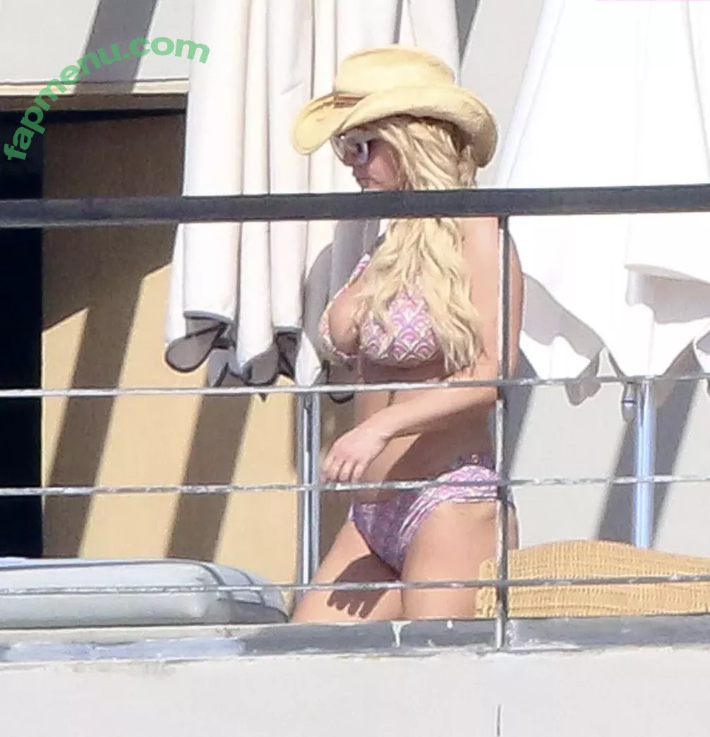 Jessica Simpson nude photo #0058 (52529184 / JessicaSimpson)