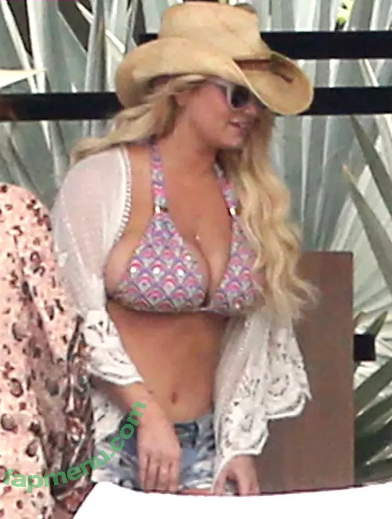 Jessica Simpson nude photo #0068 (52529184 / JessicaSimpson)