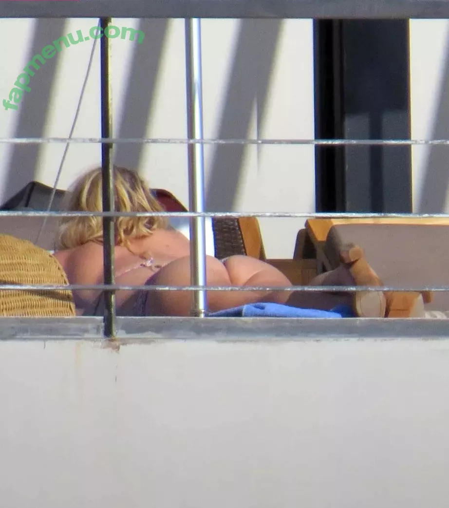 Jessica Simpson nude photo #0069 (52529184 / JessicaSimpson)