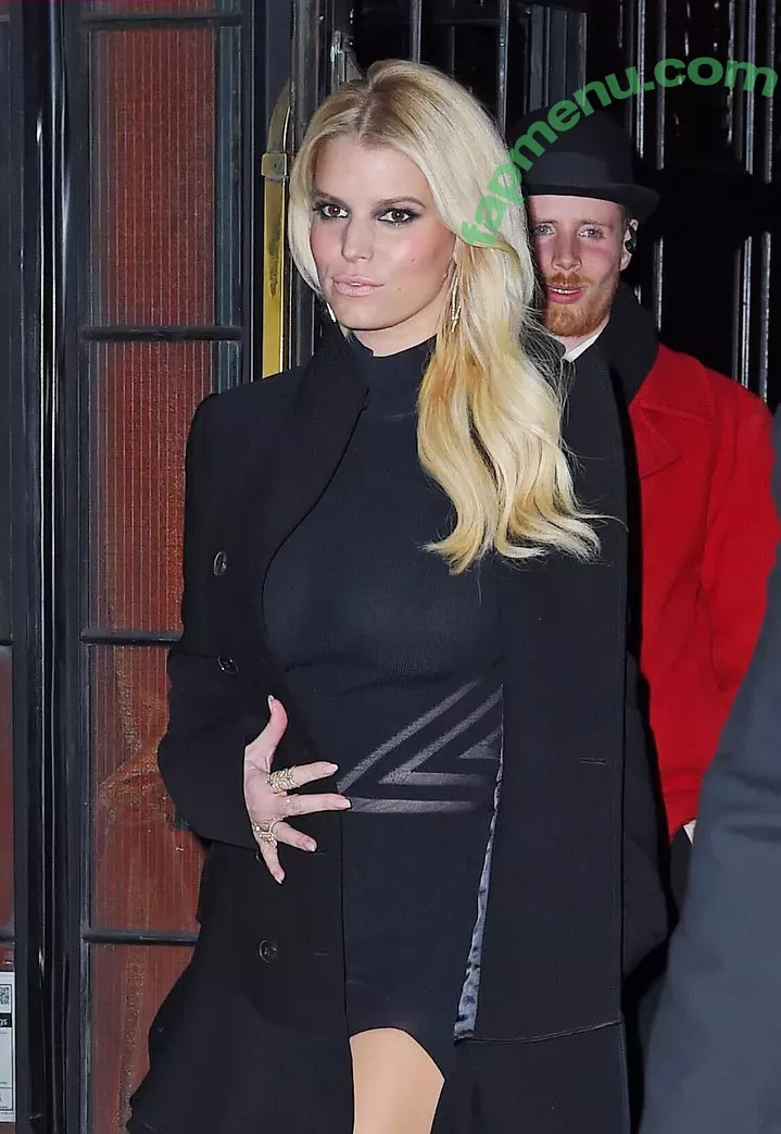 Jessica Simpson nude photo #0098 (52529184 / JessicaSimpson)