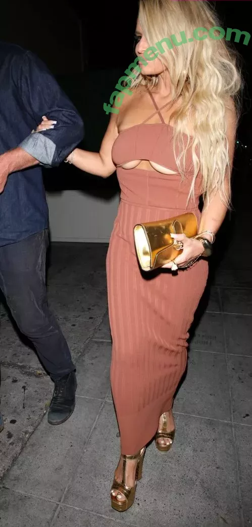 Jessica Simpson nude photo #0276 (52529184 / JessicaSimpson)