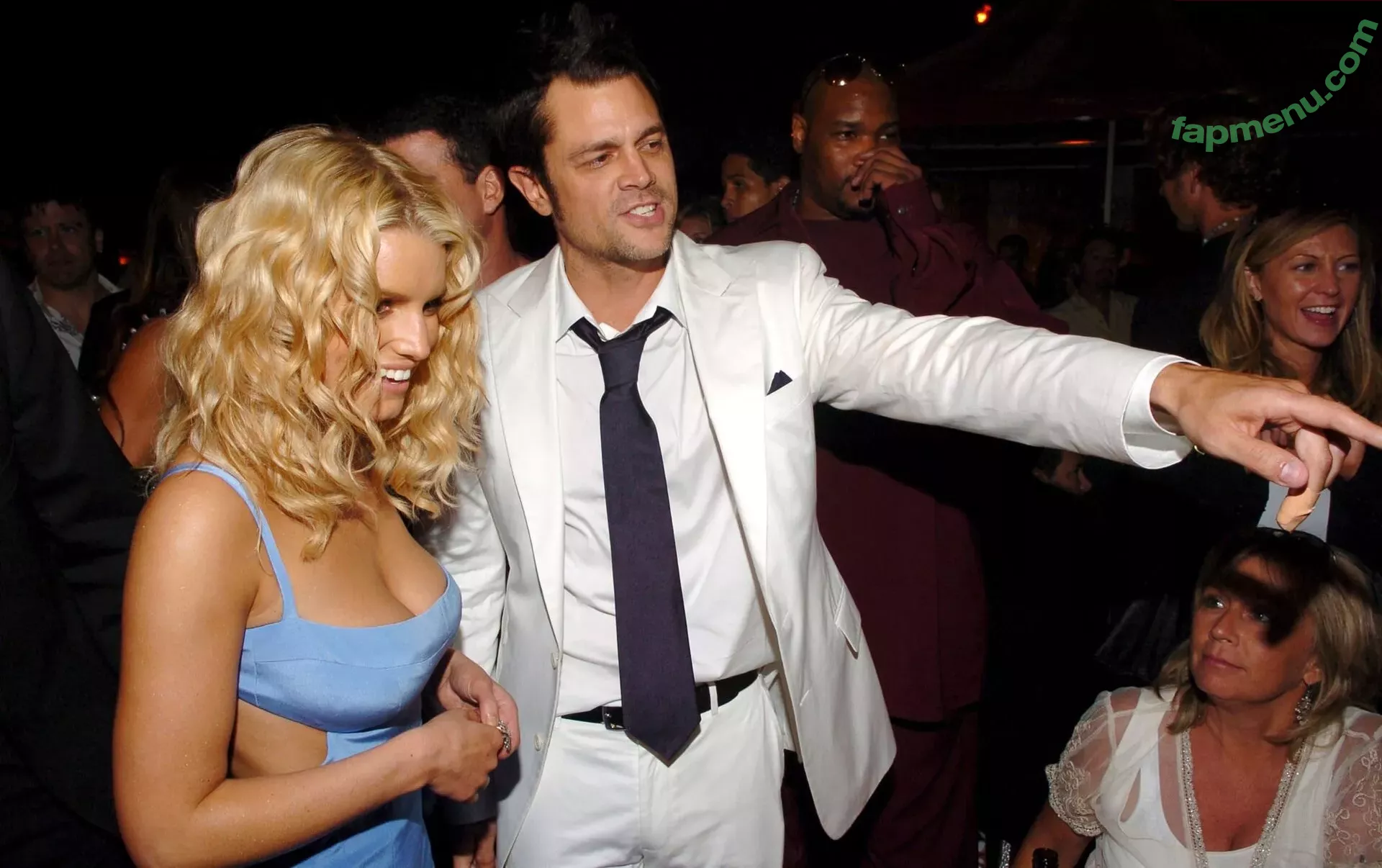 Jessica Simpson nude photo #0434 (52529184 / JessicaSimpson)