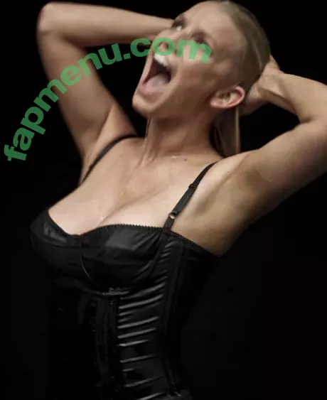 Jessica Simpson nude photo #0742 (52529184 / JessicaSimpson)