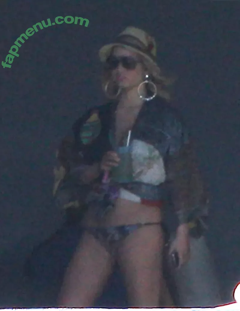 Jessica Simpson nude photo #0754 (52529184 / JessicaSimpson)