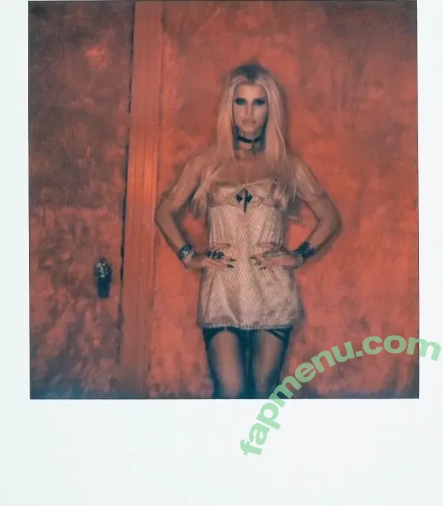 Jessica Simpson nude photo #0986 (52529184 / JessicaSimpson)