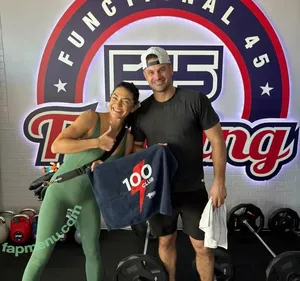 Jessica Szohr / jessicaszohr nude photo #0123