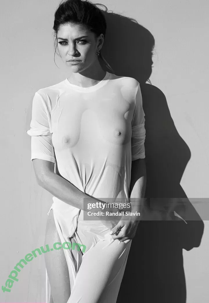 Jessica Szohr nude photo #0052 (jessicaszohr)