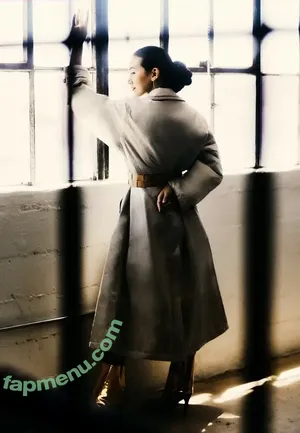 Jessica Yu Li Henwick / jhenwick nude photo #0220