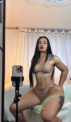  nude photo #0002