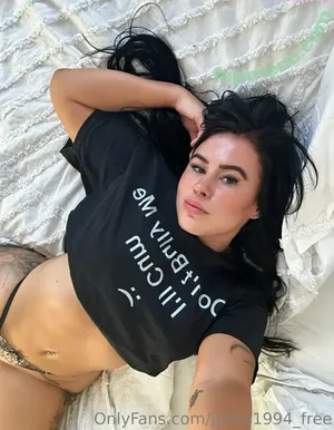  nude photo #0004