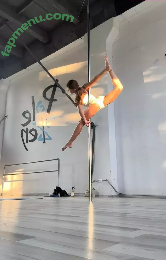 jessicamiller111 nude photo #0188 (jessicamiller111)